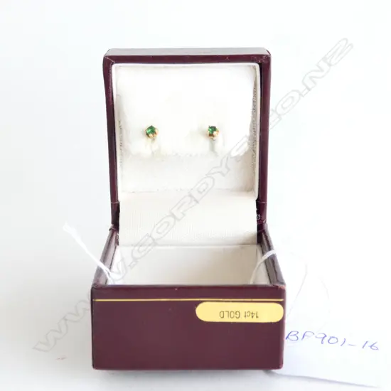 PAIR OF 9CT GOLD AND EMERALD STUD EARRINGS