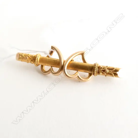 15CT GOLD BAR BROOCH 2.99gm