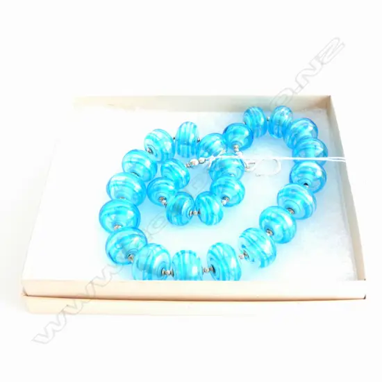 HAND BLOWN GLASS BEAD AND SILVER NECKLACE
