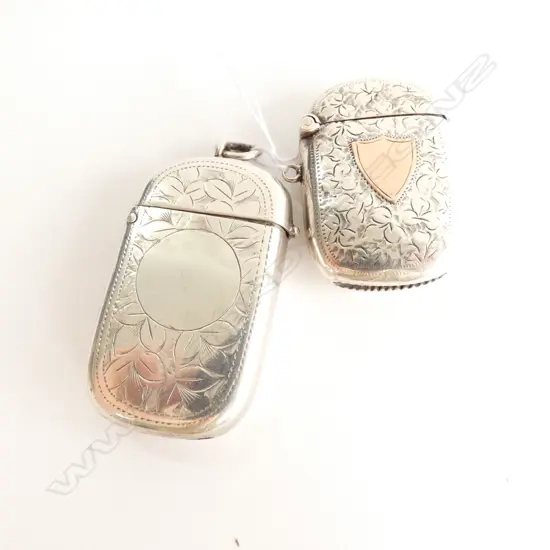 SILVER & GOLD VESTA CASE BIRMINGHAM 1912 TOGETHER WITH AN UNMARKED SILVER CASE