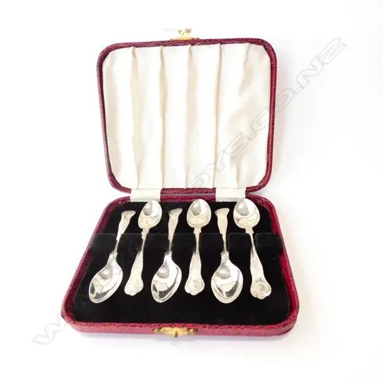 6 CASED STG SILVER TEASPOONS, SHEFFIELD 1962 74 GRAMS