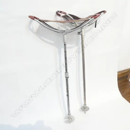 PR OLD SHOOTING STICK 