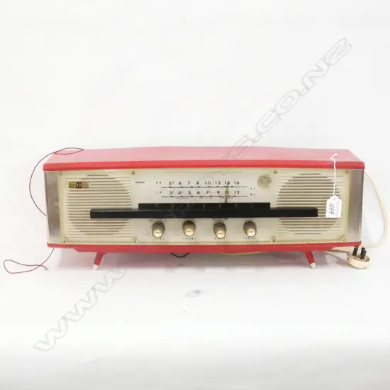 RETRO RED RADIO L. 520MM