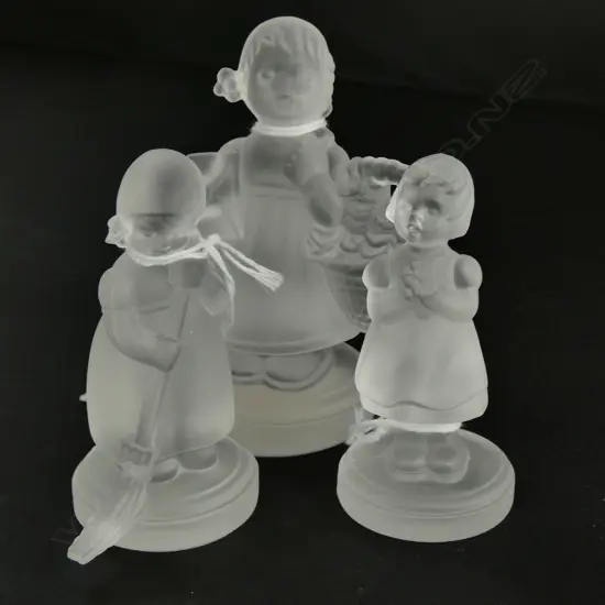 3 X GOEBELS CRYSTAL HUMMELS--LITTLE SWEEPER 171, , MEDITATION 13--FOR MOTHER 257