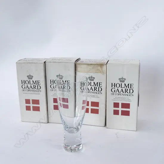 FOUR HOLMEGAARD WINE GLASSES IN BOXES