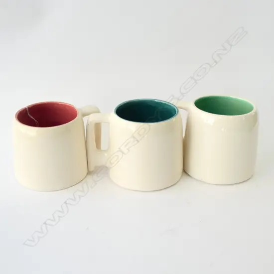 SET 3 O.C. STEPHENS MUGS. GREEN.BLUE.RED.