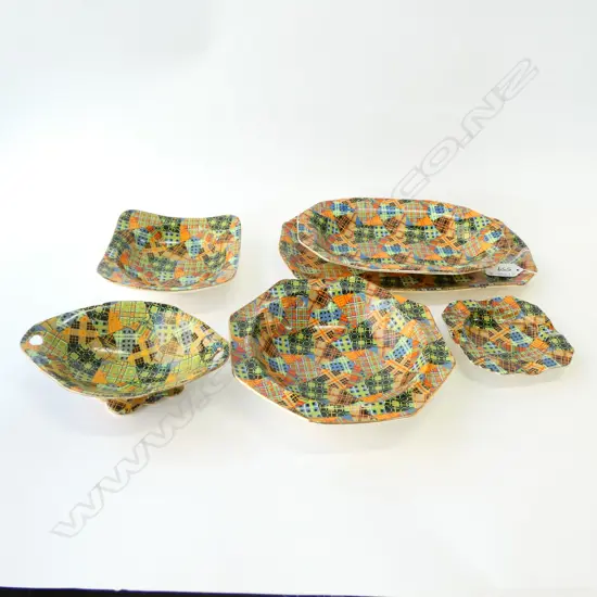 ROYAL WINTON "TARTANS" ASSORTED BOWLS AND DISHES