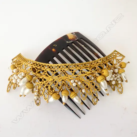 FANCY VINTAGE HAIR COMB. TURTLE SHELL & GILT