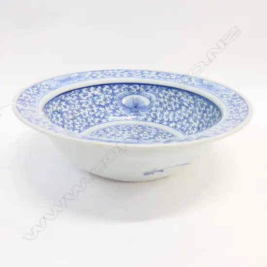LARGE B/W ORIENTAL BOWL 295MM DIA