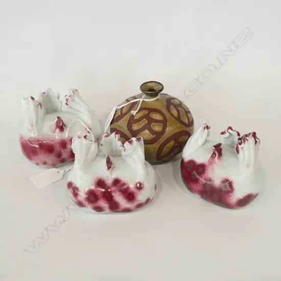 3 ROSEMARIE BRITTAIN CERAMIC BIRDS + ROGER BRITTAIN TWIG VASE 