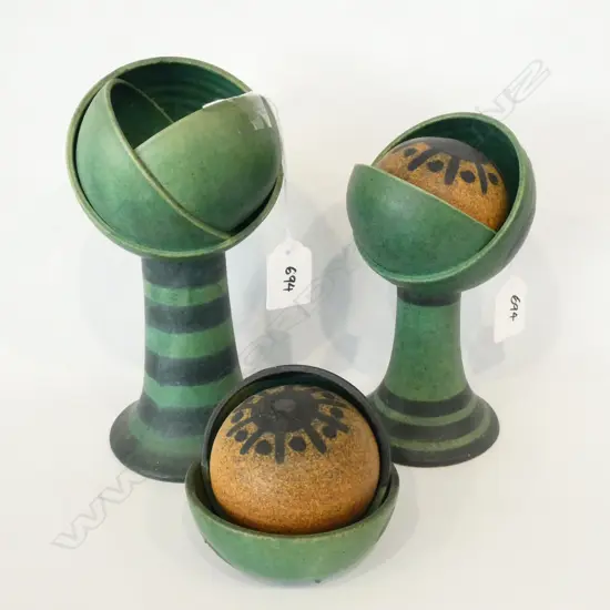 3 ANNEKE BOREN FLOWER VESSELS H 200 MM