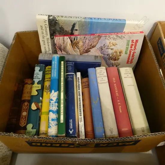 BOX LOT BOOKS NZ INTEREST