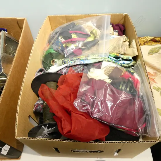 BOX LOT ASST. FABRICS & TRIMS 