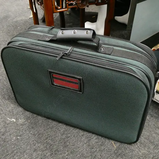 PIERRE CARDIN CARRY ON BAG