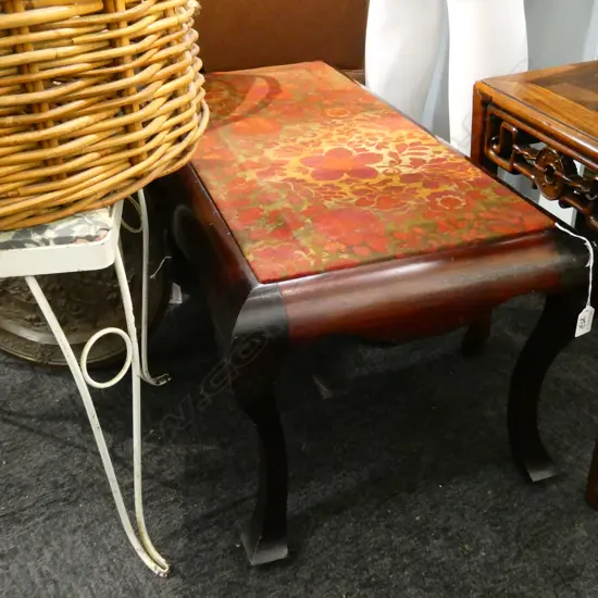 KAURI CABRIOLE FOOTSTOOL L. 840MM