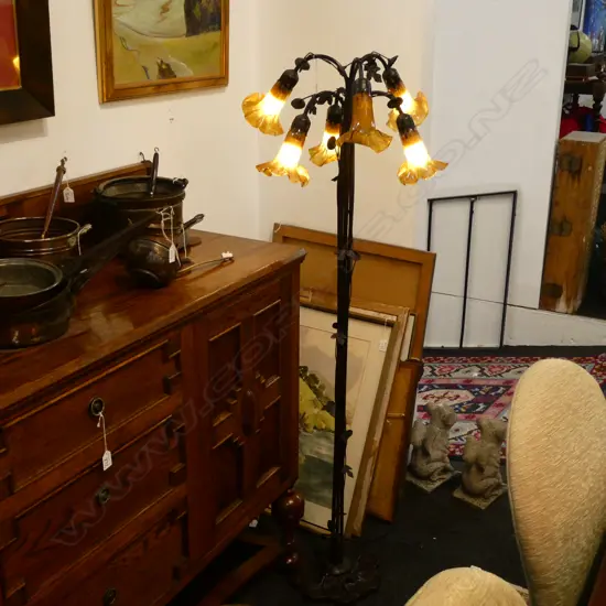 TIFFANY STYLE FLOOR LAMP H. 1470MM