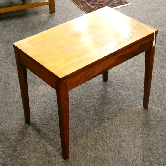 RIMU SIDE TABLE H. 510MM W. 620MM