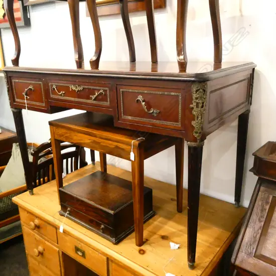 FRENCH STYLE DESK D. 640 W. 1200  H. 800