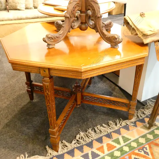 EDWARDIAN MAHOGANY OCCASIONAL TABLE W 900 MM