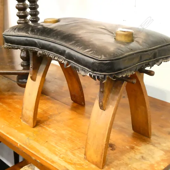 BLACK VINYL STOOL H.360MM