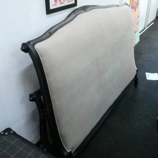 PR OF FRENCH STYLE BED ENDS AND RAILS W 1630 MM