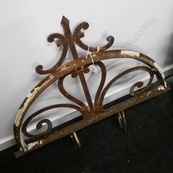 IRON GARDEN DECORATION H 610 MM