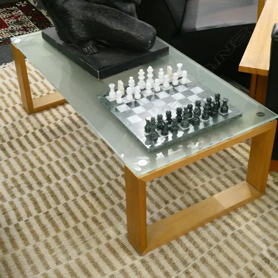 FROSTED GLASS COFFEE TABLE
