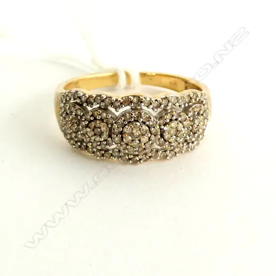 9ct ring multi diamonds, 2.4gm