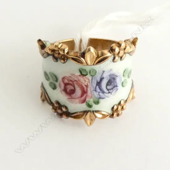 Vintage Silver ring wide floral enameled panel