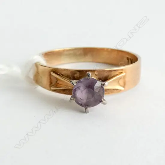 9ct ring solitaire gem stone set 2.3 gm