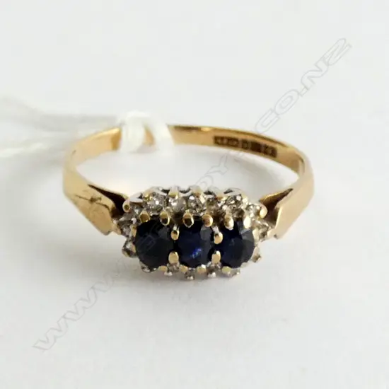 9ct Gold ring sapphires and diamonds?