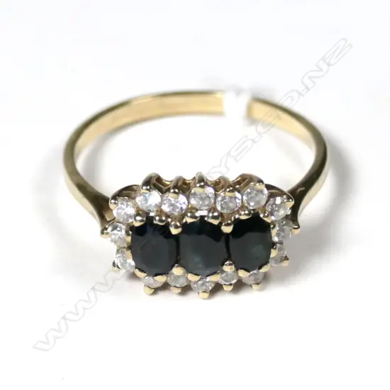 9ct BLACK SAPP.  & CZ RING
