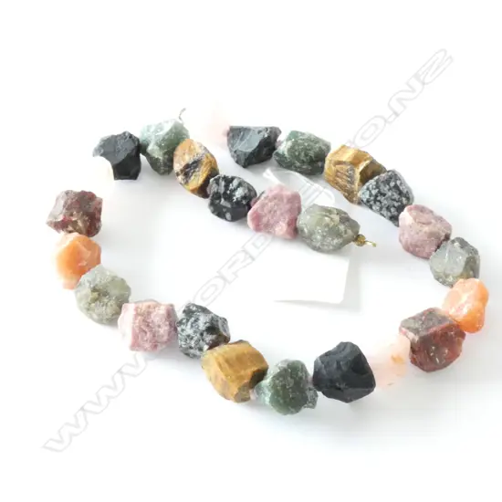 GEMSTONE ROCK CRYSTAL NECKLACE 