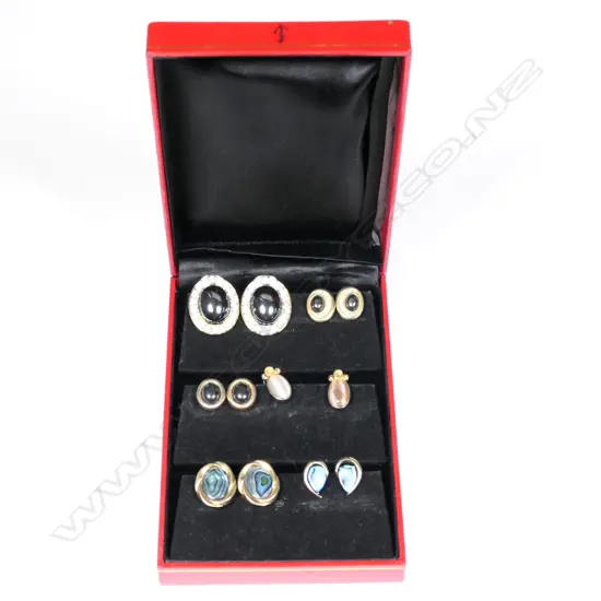 6 PAIRS ASSORTED CLIP ON EARRINGS