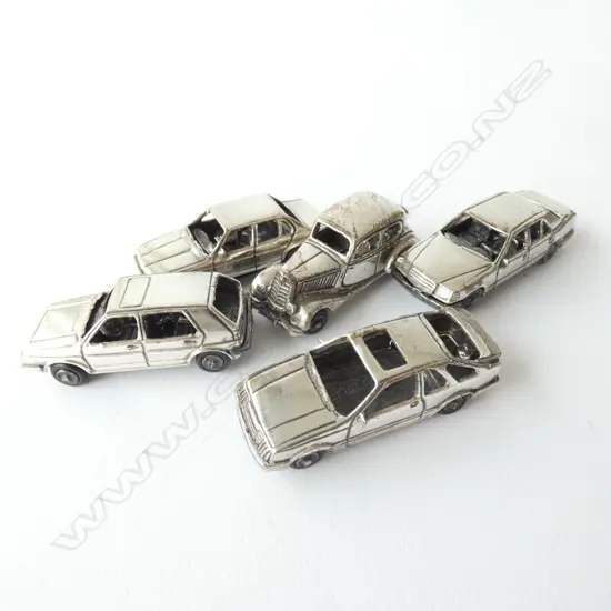FIVE 800 SILVER  MINIATURE CARS, L. 50MM