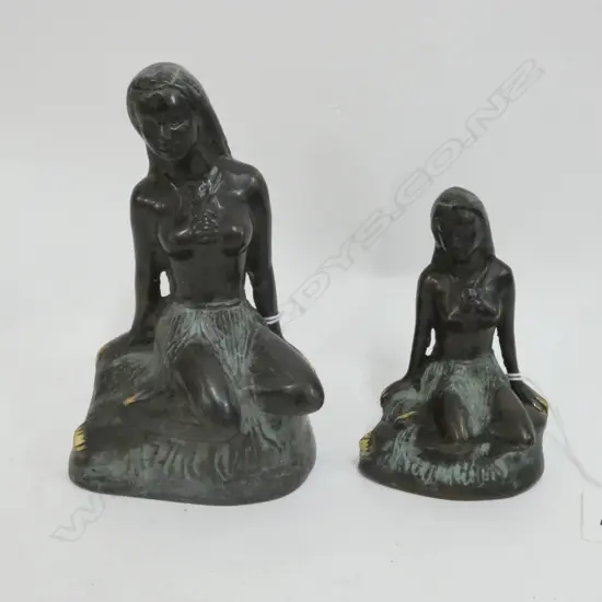 2 SMALL BRONZE TE PANIA H. 150MM