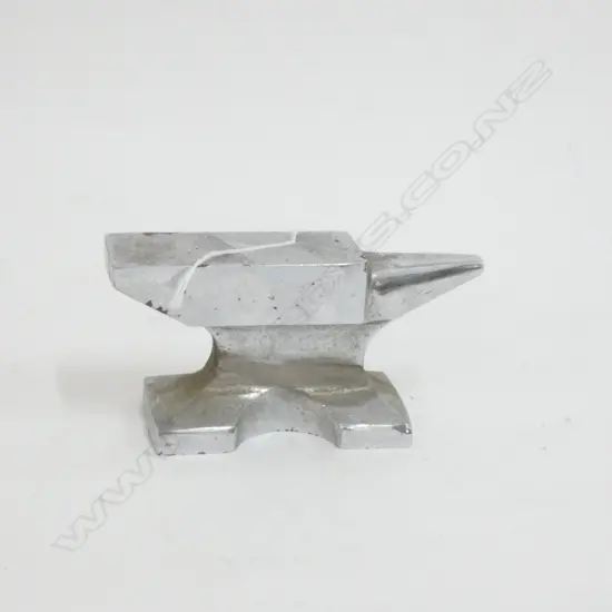 JEWELLERS ANVIL L. 145MM