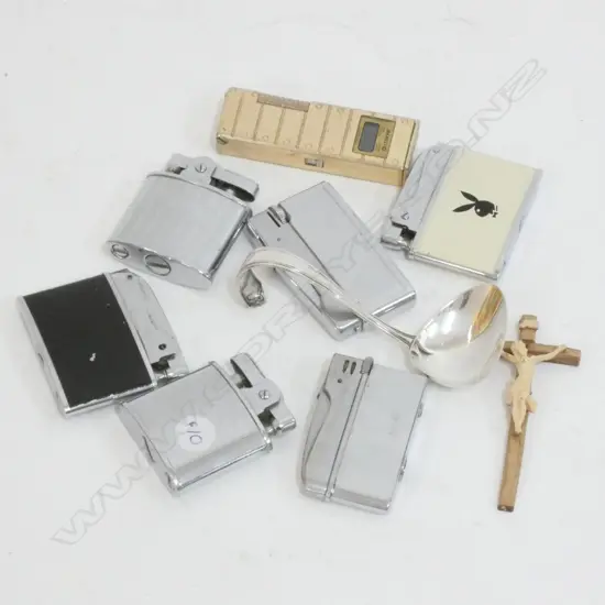 BAG OF RETRO LIGHTERS, ETC