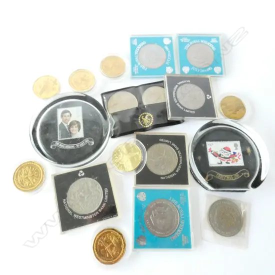 BAG OF COMMEMORATIVE COINS PLUS 7 $10 MARSHALL ISLAND COINS