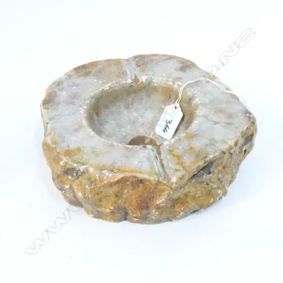 LARGE VINTAGE AGATE CIGAR ASHTRAY, 200mm