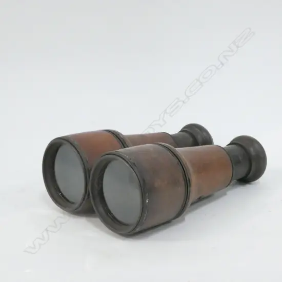 PR ANTIQUE STYLE LEATHER BOUND FIELD GLASSES
