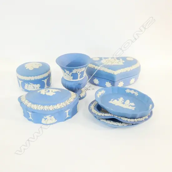 WEDGWOOD JASPERWARE 7 PCS