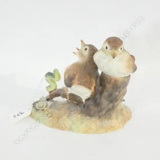 ROYAL CROWN DERBY THRUSH CHICKS