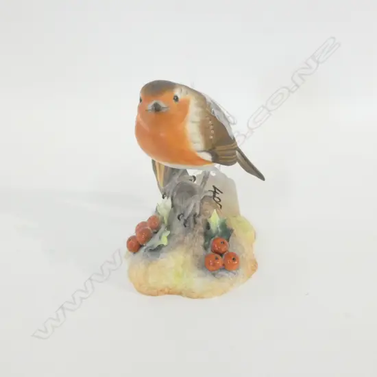 ROYAL CROWN DERBY ROBIN