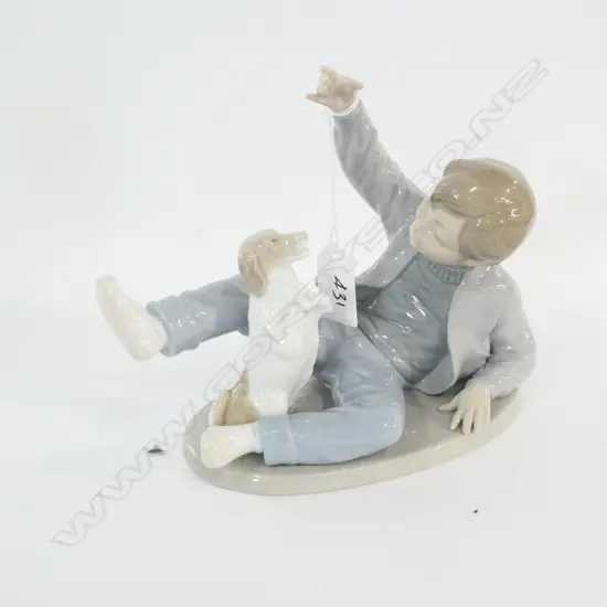 LLADRO FIGURE BOY WITH A DOG H 180 MM