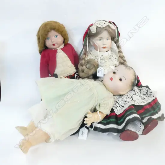 2 COMPOSITE DOLLS WITH ONE K+ R DOLL H 500 MM
