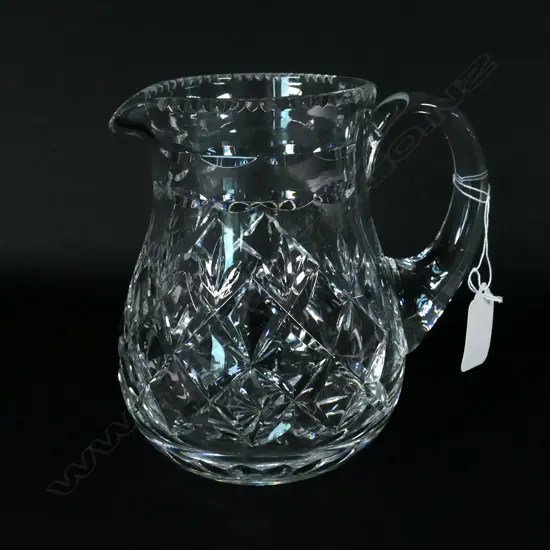 CRYSTAL JUG 15CM HIGH