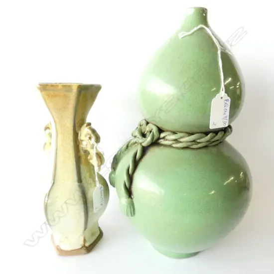 2 CHINESE VASES; DOUBLE GOURD AF H. 300MM & OTHER 