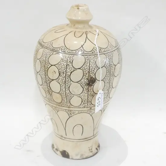 CHINESE CIZHOU WARE VASE H. 270MM