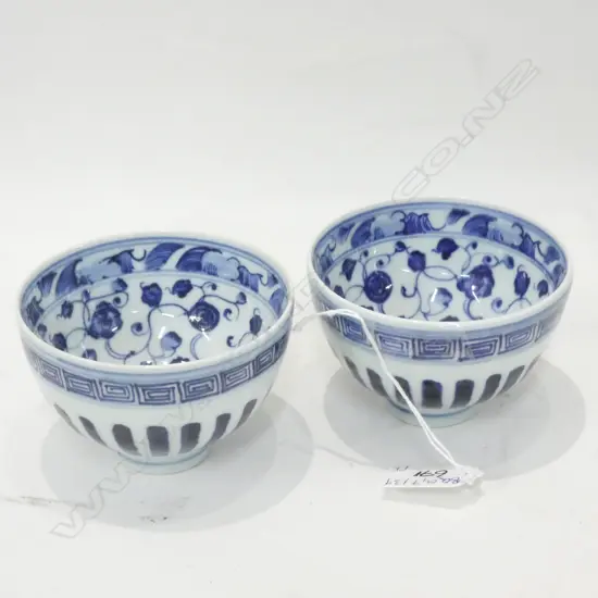 PR B/W CHINESE BOWLS 100MM DIA